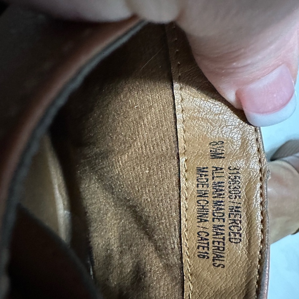 EuroSoft Tan Ankle Booties size 8,5 - Picture 4 of 5